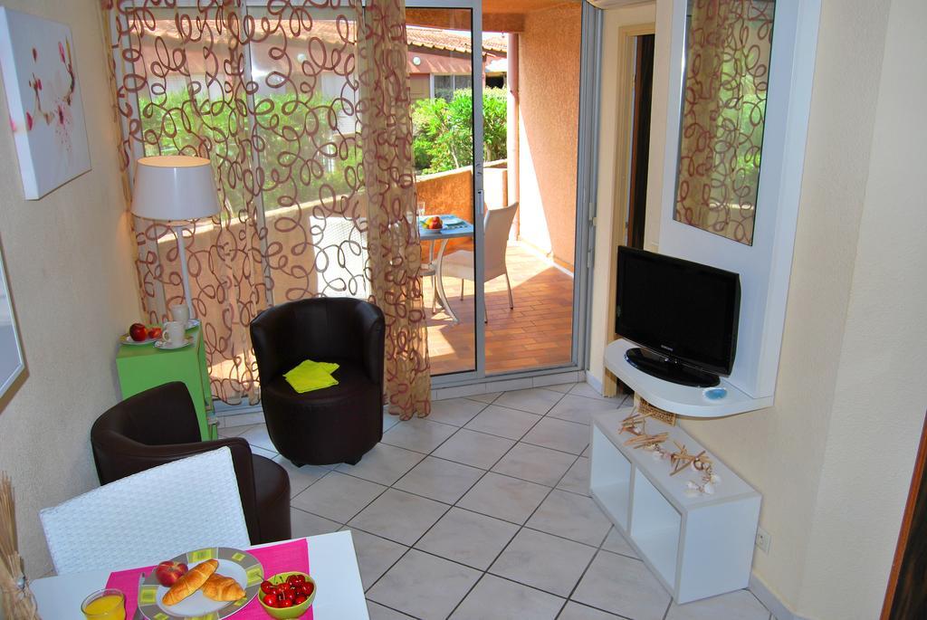 Lagrange Grand Bleu Vacances - Residence Les Jardins De Neptune Saint-Cyprien (Pyrenees-Orientales) Exterior foto